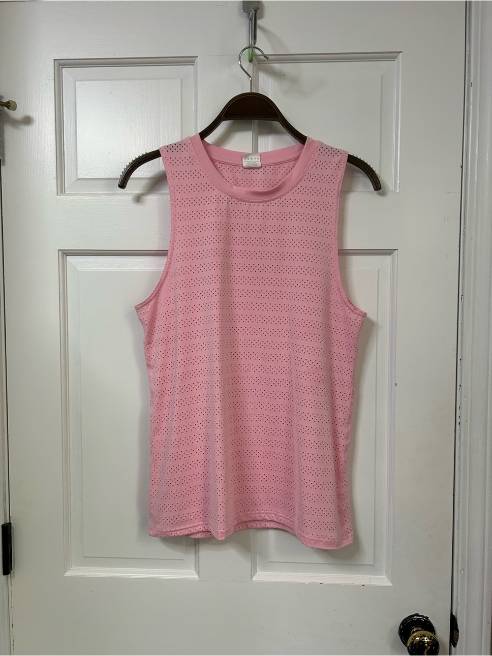 Women’s Pink Eyelet Performance Tank Top - Picture 3 of 4